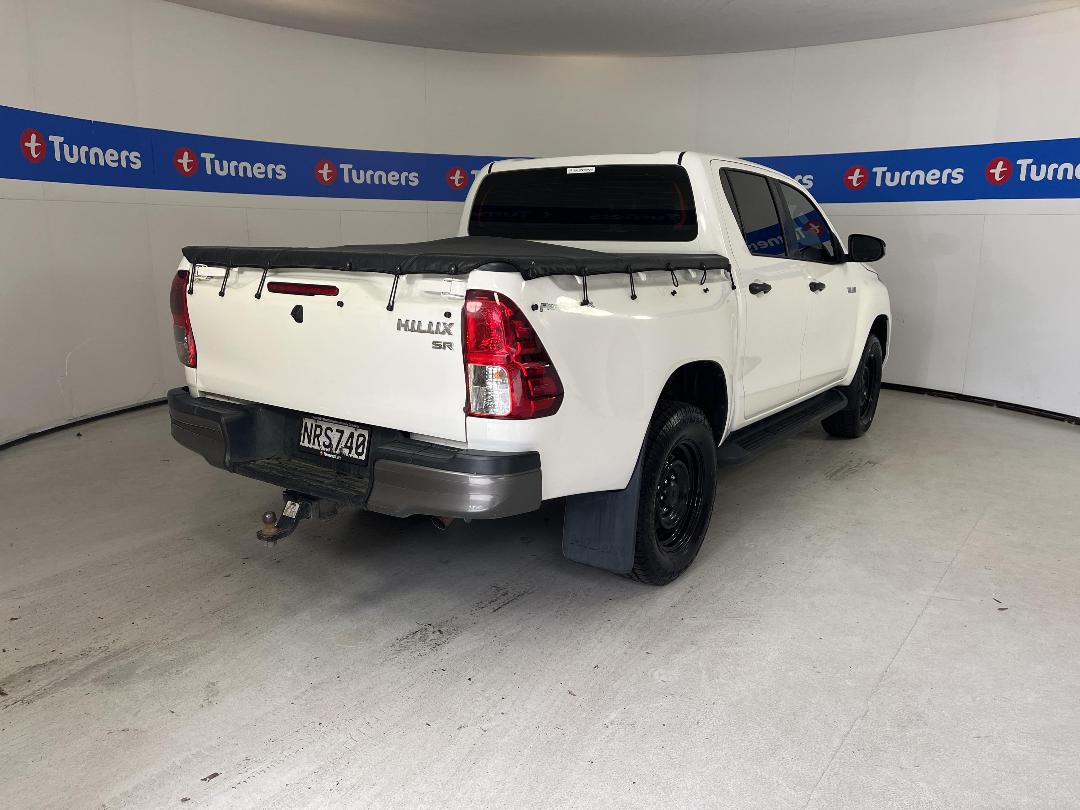 Photo '7' of Toyota Hilux Photo '7' of Toyota Hilux