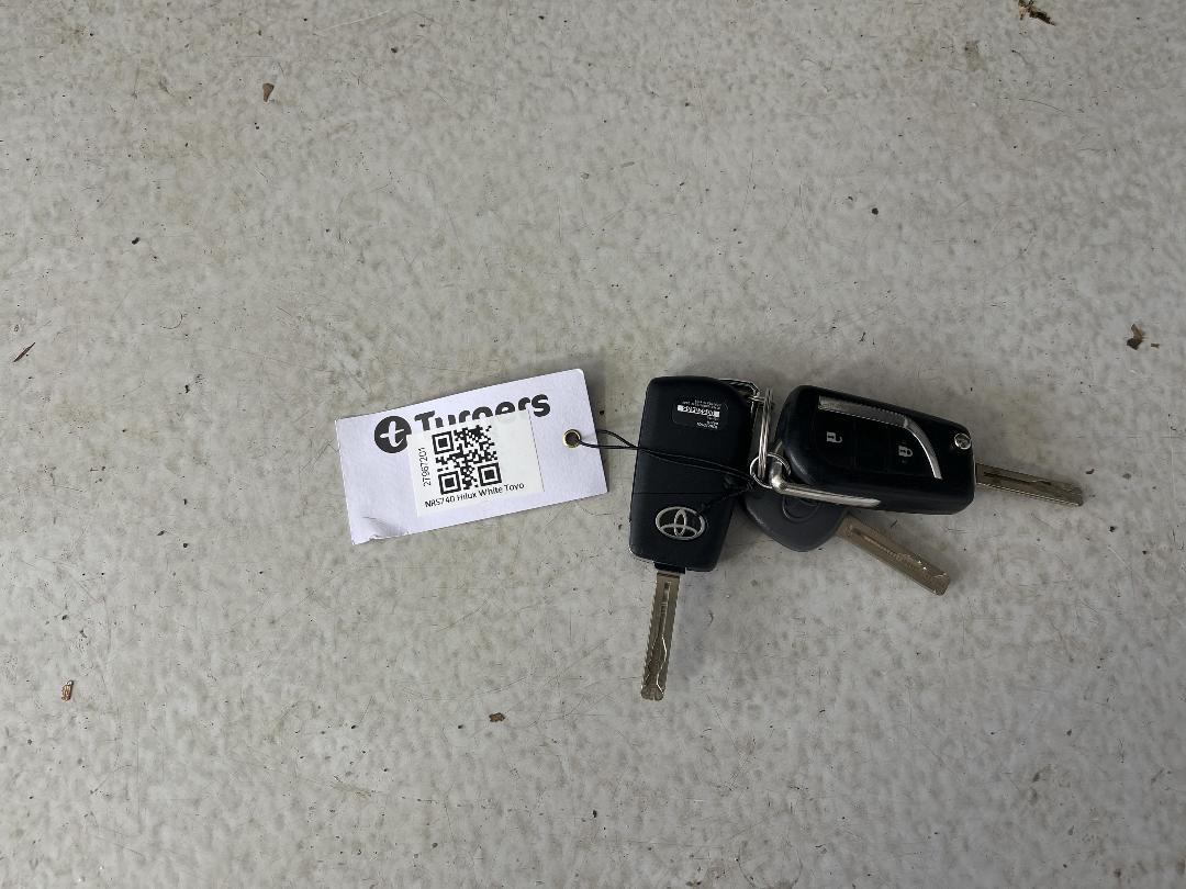 Photo '22' of Toyota Hilux Photo '22' of Toyota Hilux