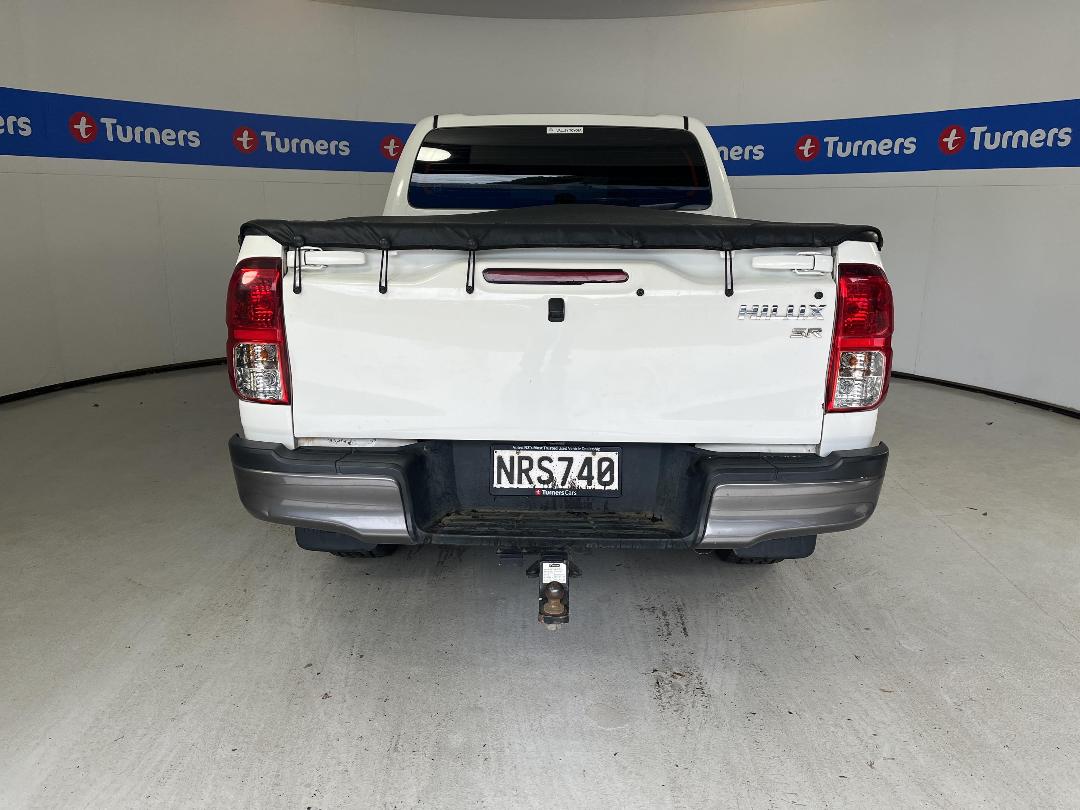 Photo '6' of Toyota Hilux Photo '6' of Toyota Hilux