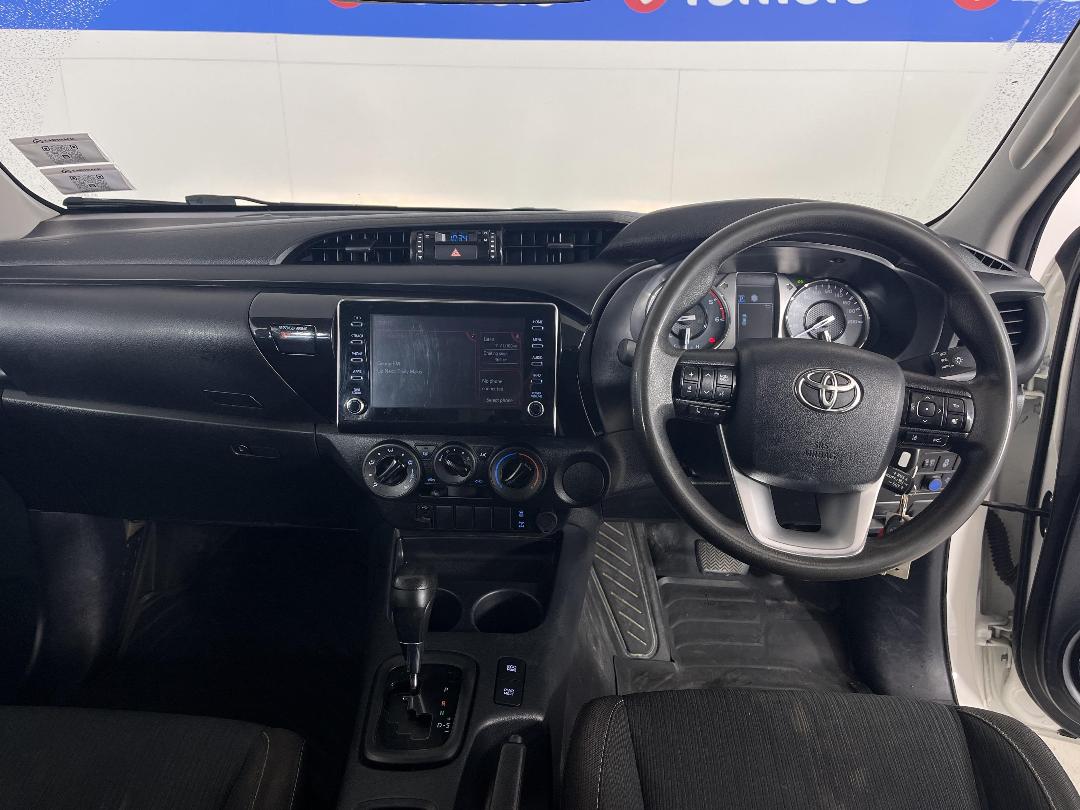 Photo '17' of Toyota Hilux Photo '17' of Toyota Hilux