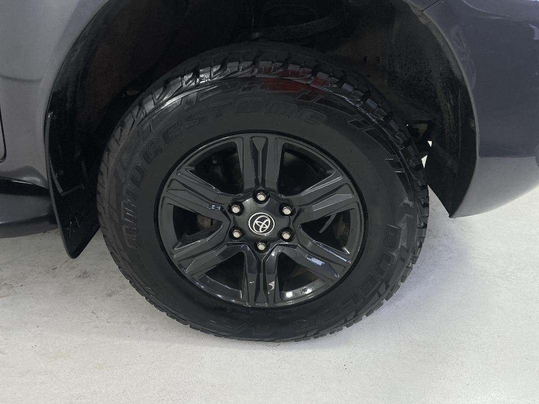 Photo '9' of Toyota Hilux Photo '9' of Toyota Hilux