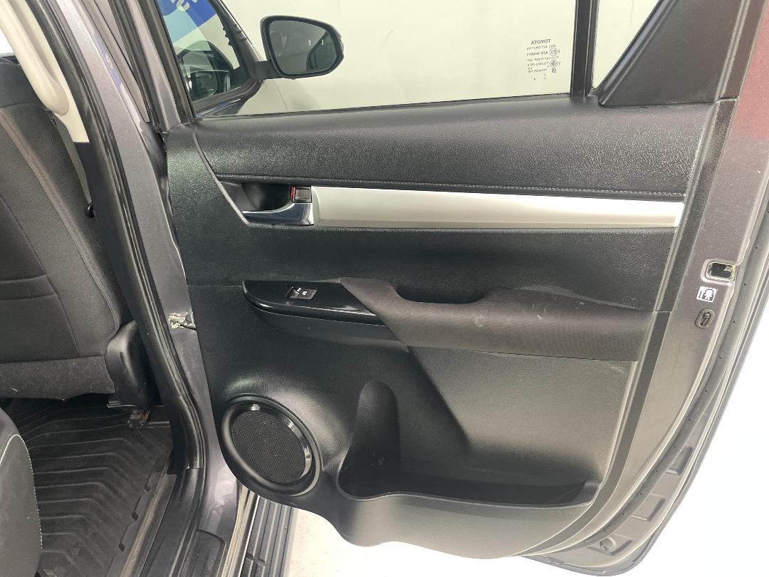 Photo '19' of Toyota Hilux Photo '19' of Toyota Hilux