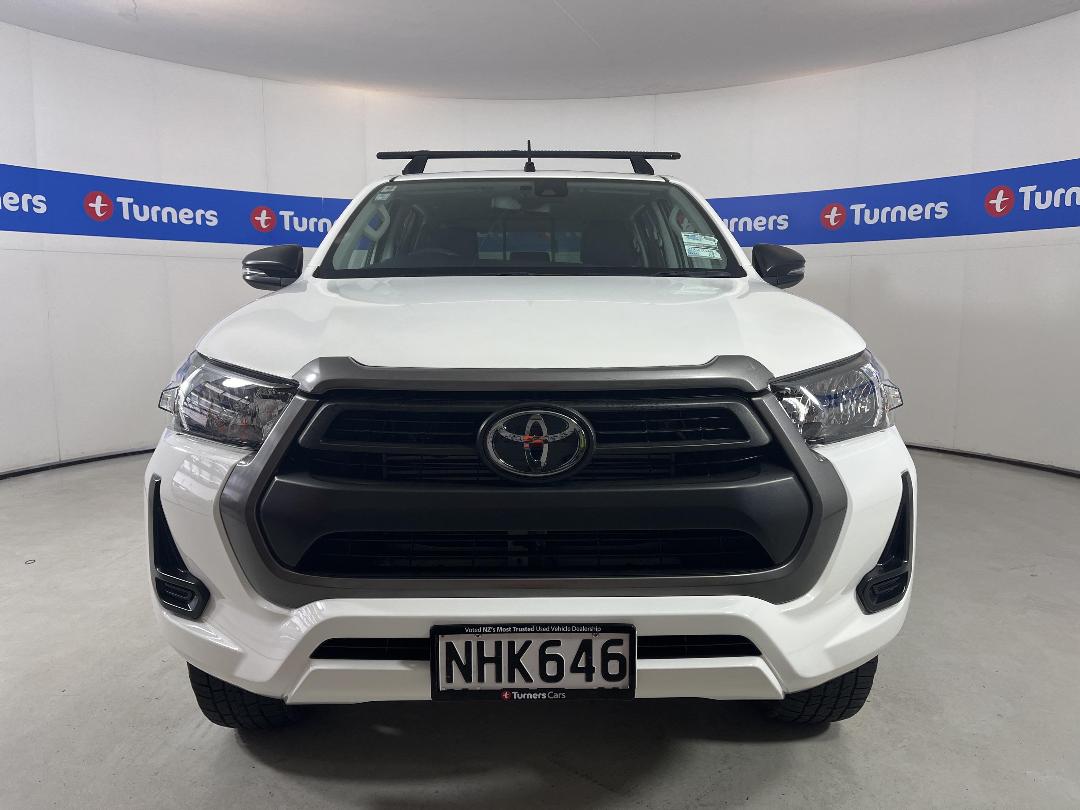 Photo '2' of Toyota Hilux Photo '2' of Toyota Hilux