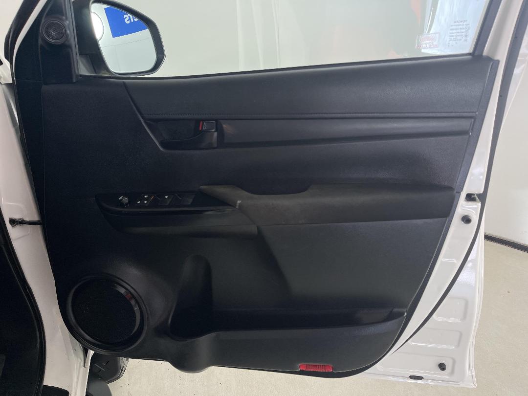 Photo '15' of Toyota Hilux Photo '15' of Toyota Hilux