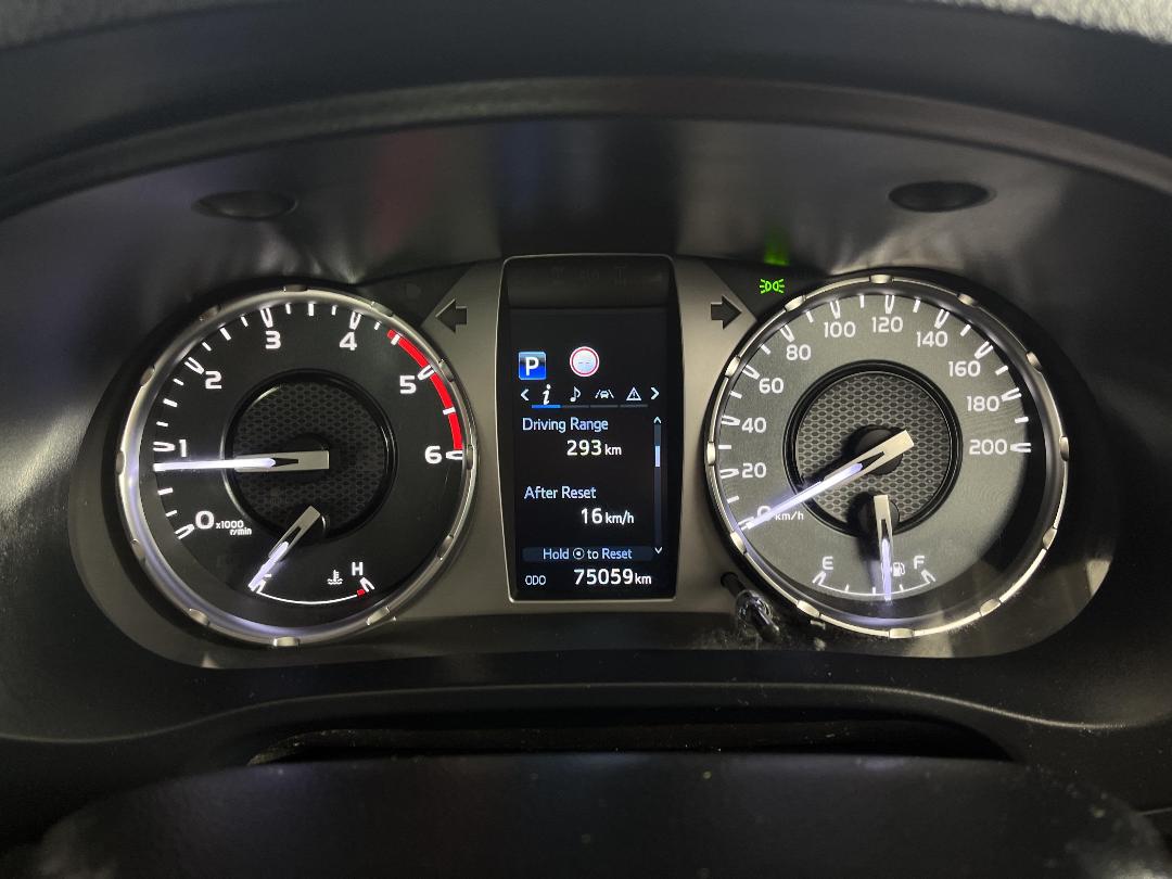 Photo '21' of Toyota Hilux Photo '21' of Toyota Hilux