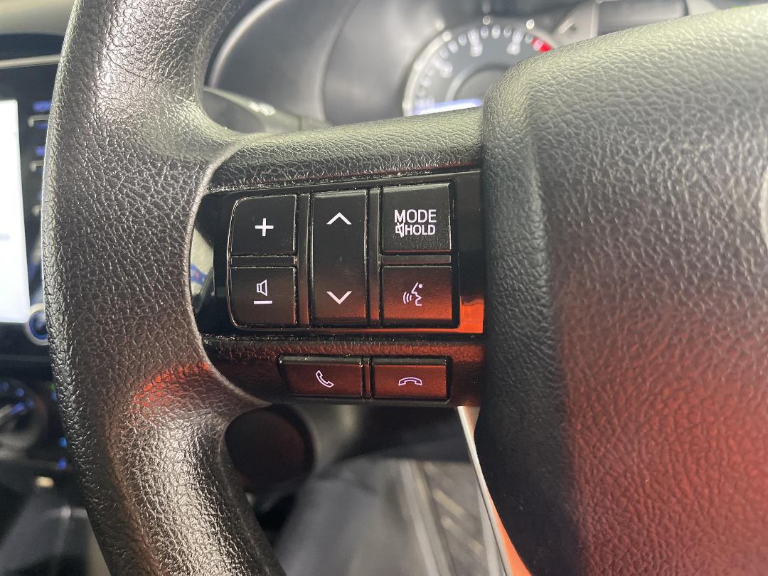 Photo '24' of Toyota Hilux Photo '24' of Toyota Hilux