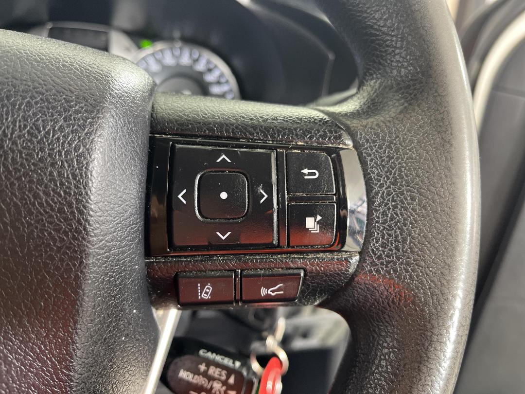 Photo '25' of Toyota Hilux Photo '25' of Toyota Hilux