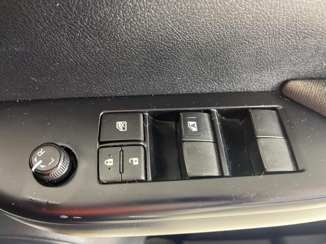 Photo '26' of Toyota Hilux Photo '26' of Toyota Hilux