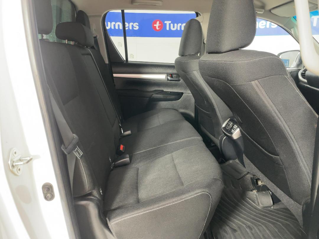 Photo '20' of Toyota Hilux