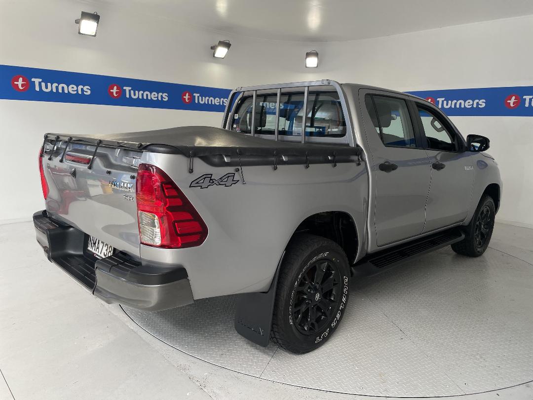 Photo '7' of Toyota Hilux Photo '7' of Toyota Hilux