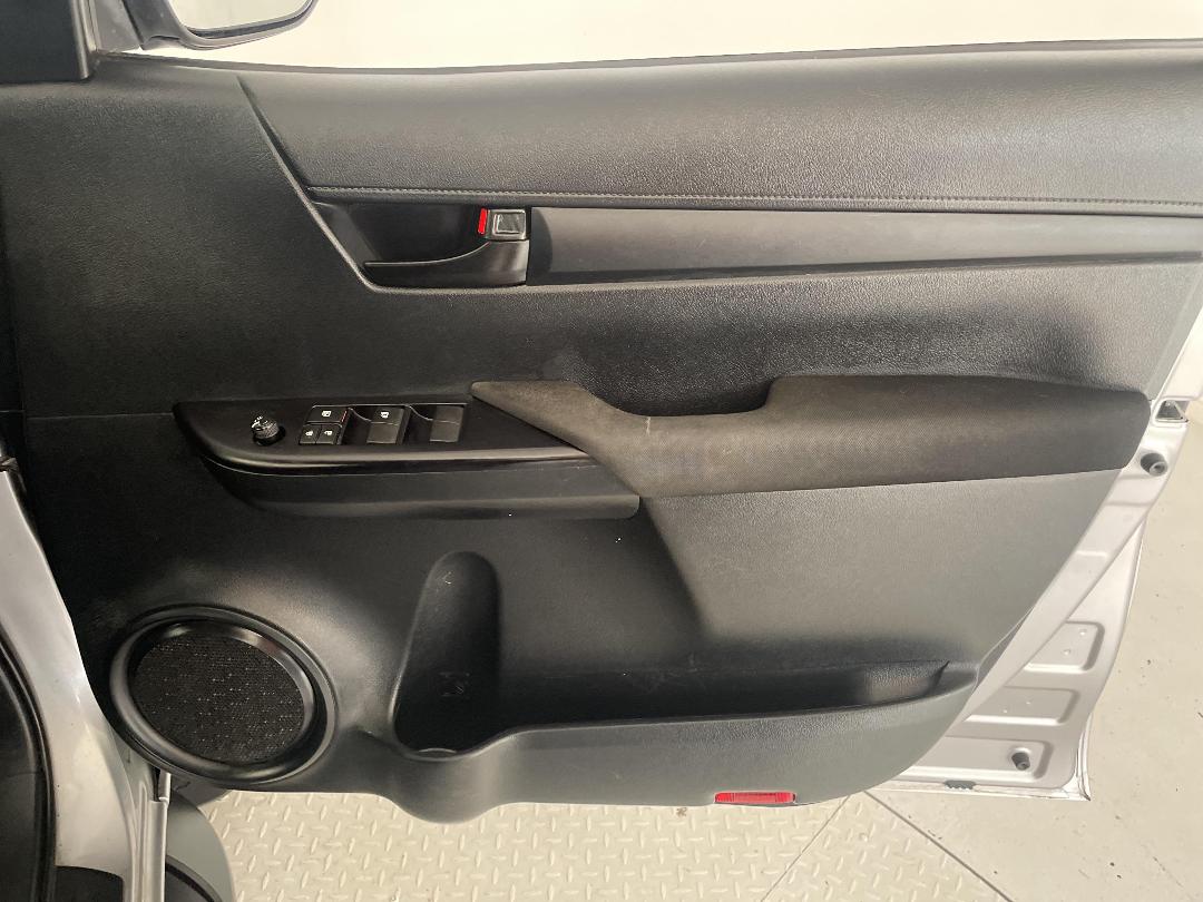 Photo '15' of Toyota Hilux Photo '15' of Toyota Hilux