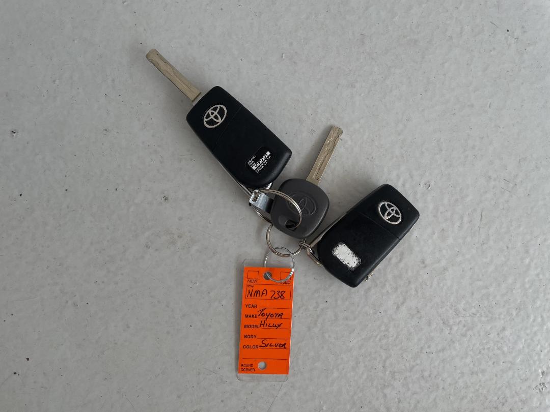 Photo '22' of Toyota Hilux Photo '22' of Toyota Hilux