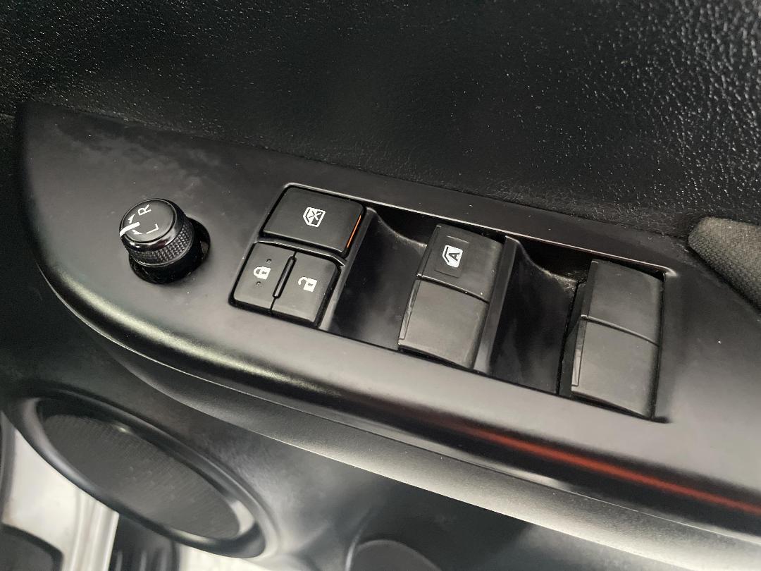 Photo '24' of Toyota Hilux Photo '24' of Toyota Hilux