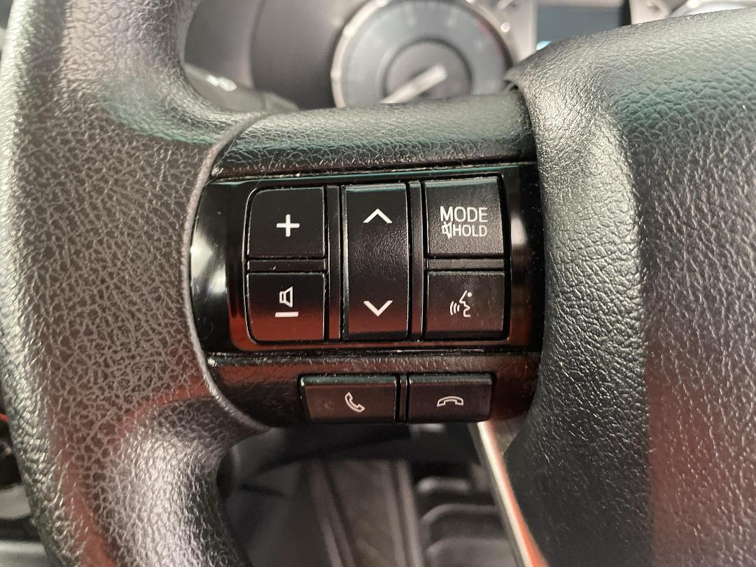 Photo '27' of Toyota Hilux Photo '27' of Toyota Hilux