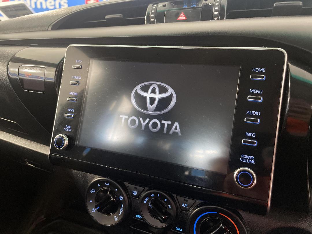 Photo '29' of Toyota Hilux Photo '29' of Toyota Hilux