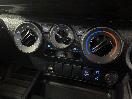 Thumbnail '31' of Toyota Hilux