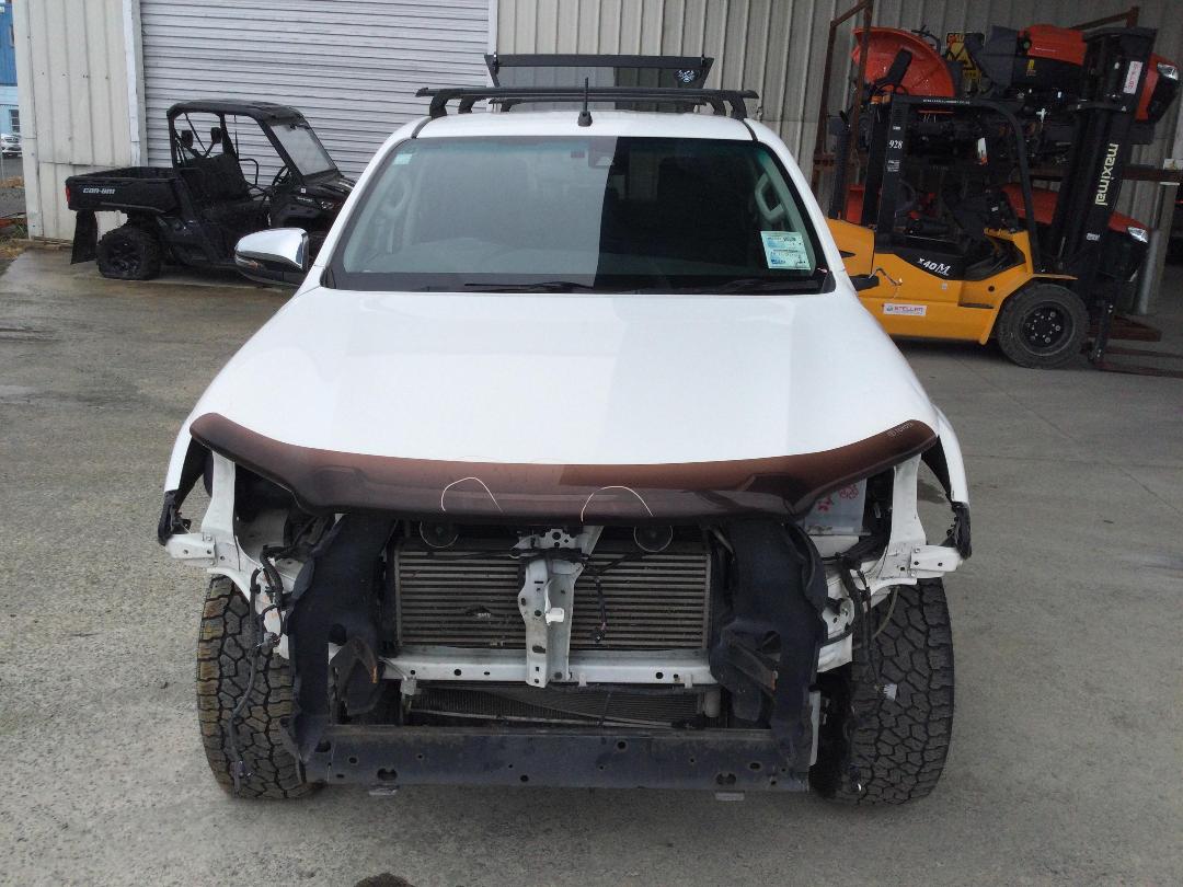 Photo '2' of Toyota Hilux SR5 TD DC Photo '2' of Toyota Hilux SR5 TD DC