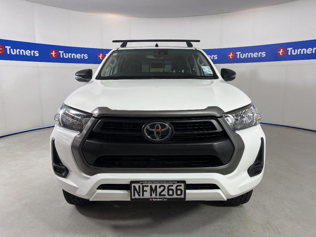 Photo '2' of Toyota Hilux