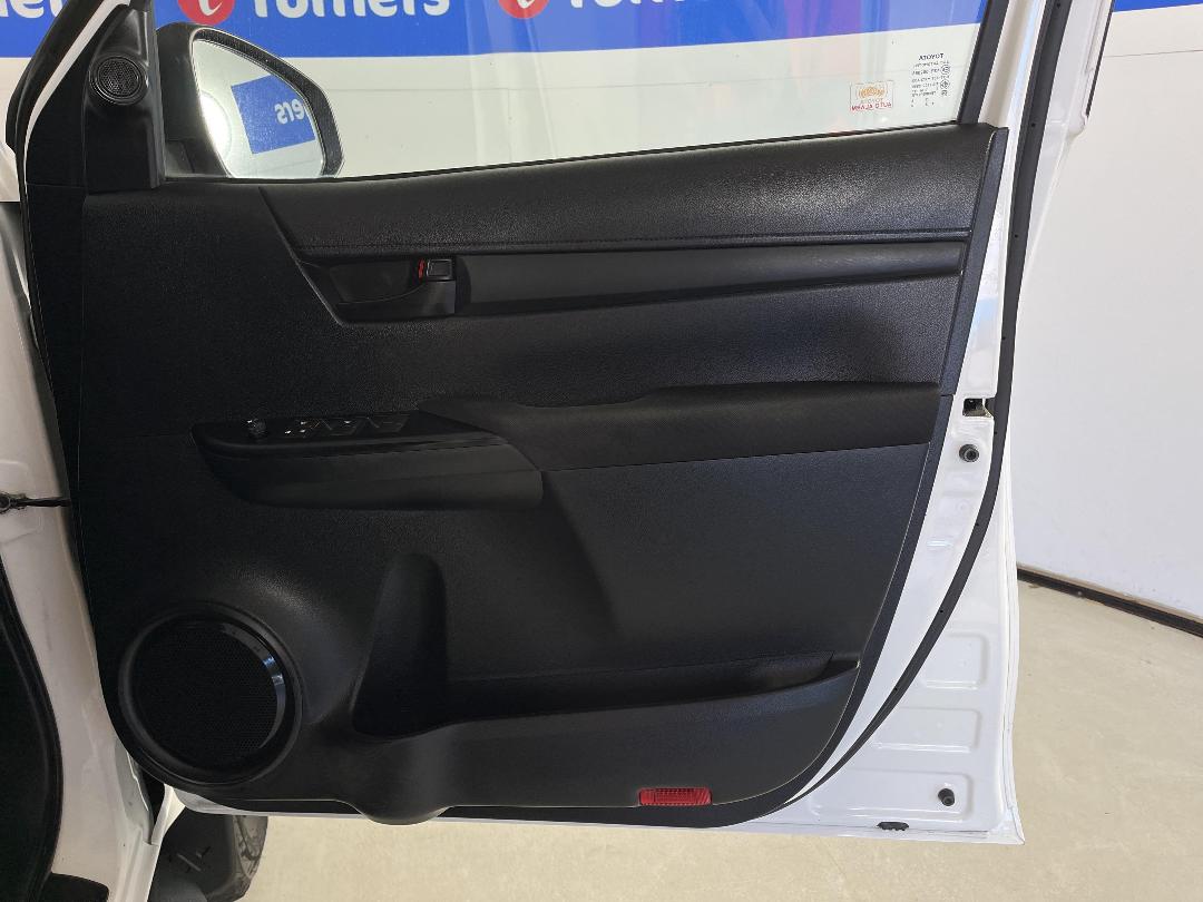 Photo '15' of Toyota Hilux