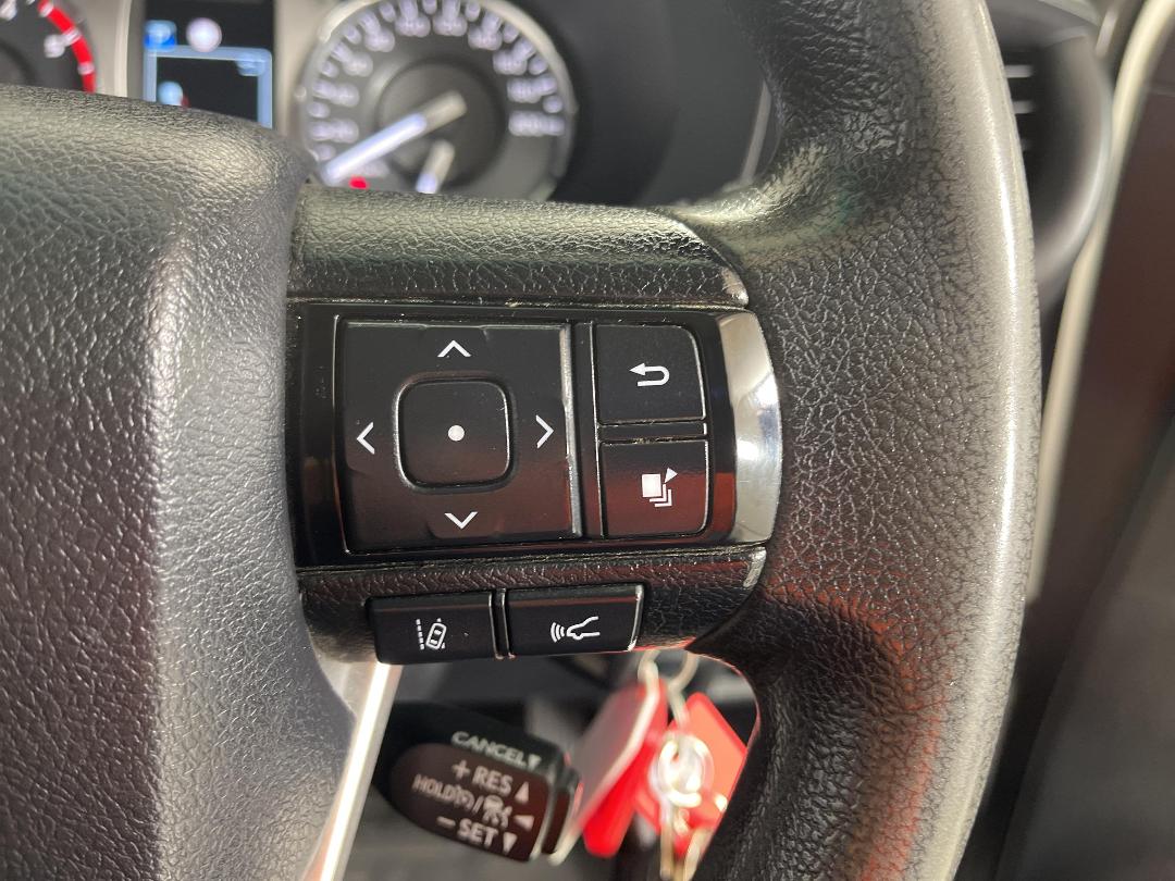 Photo '25' of Toyota Hilux