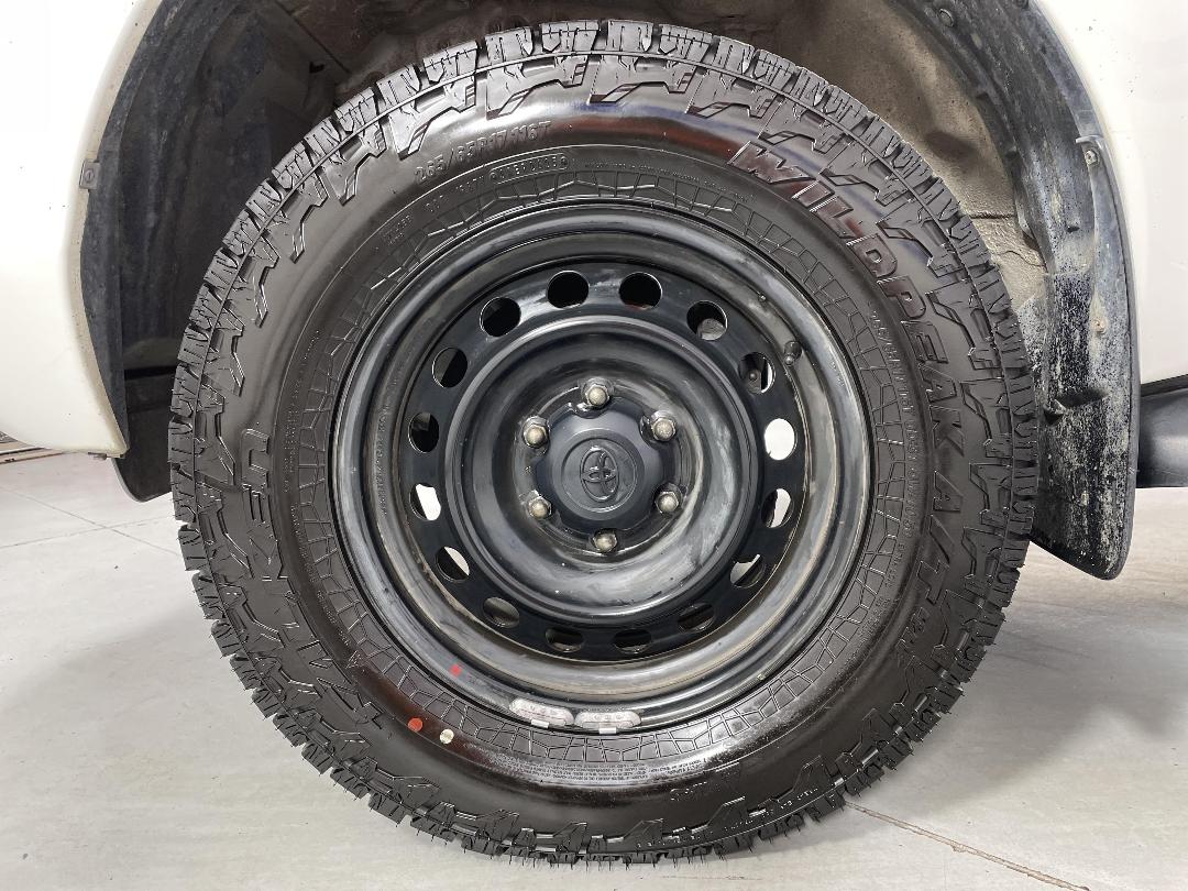 Photo '10' of Toyota Hilux Photo '10' of Toyota Hilux