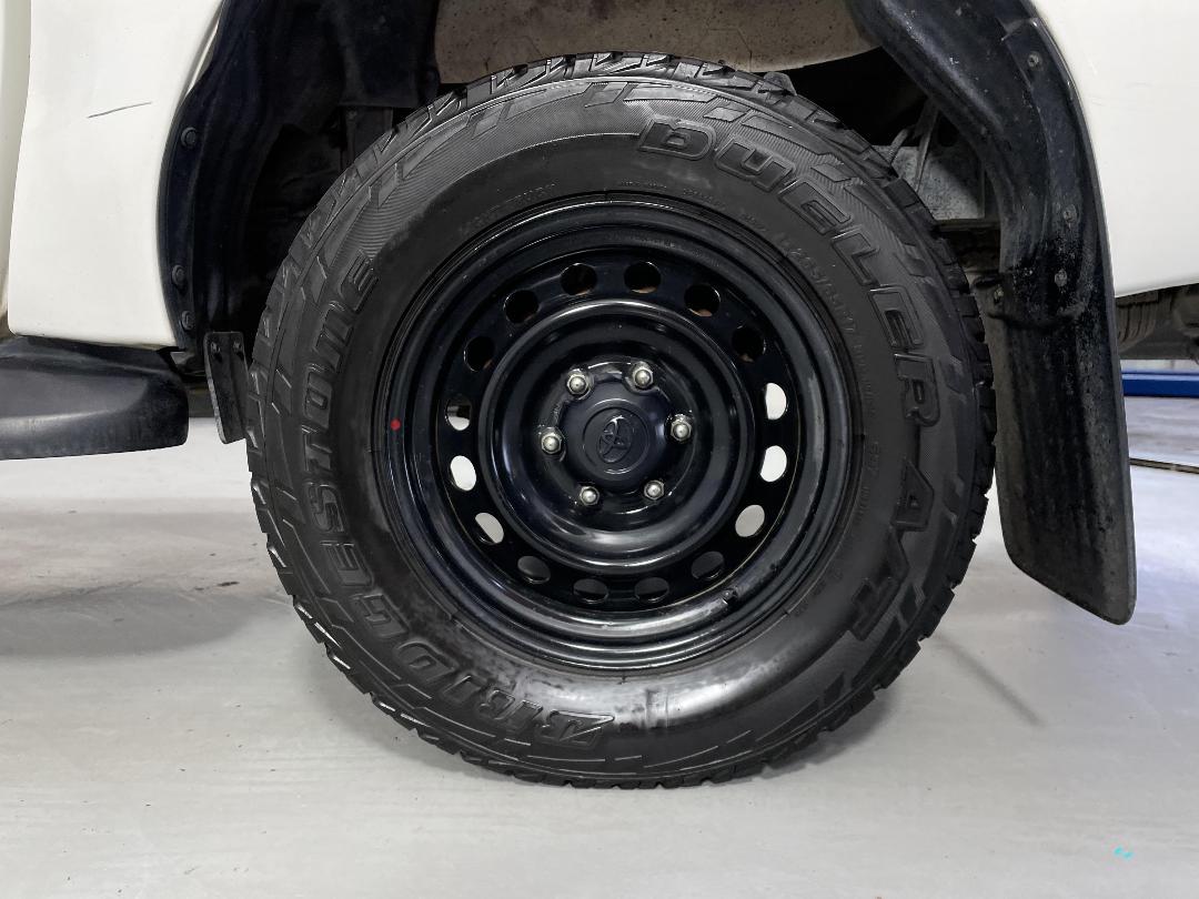 Photo '11' of Toyota Hilux Photo '11' of Toyota Hilux