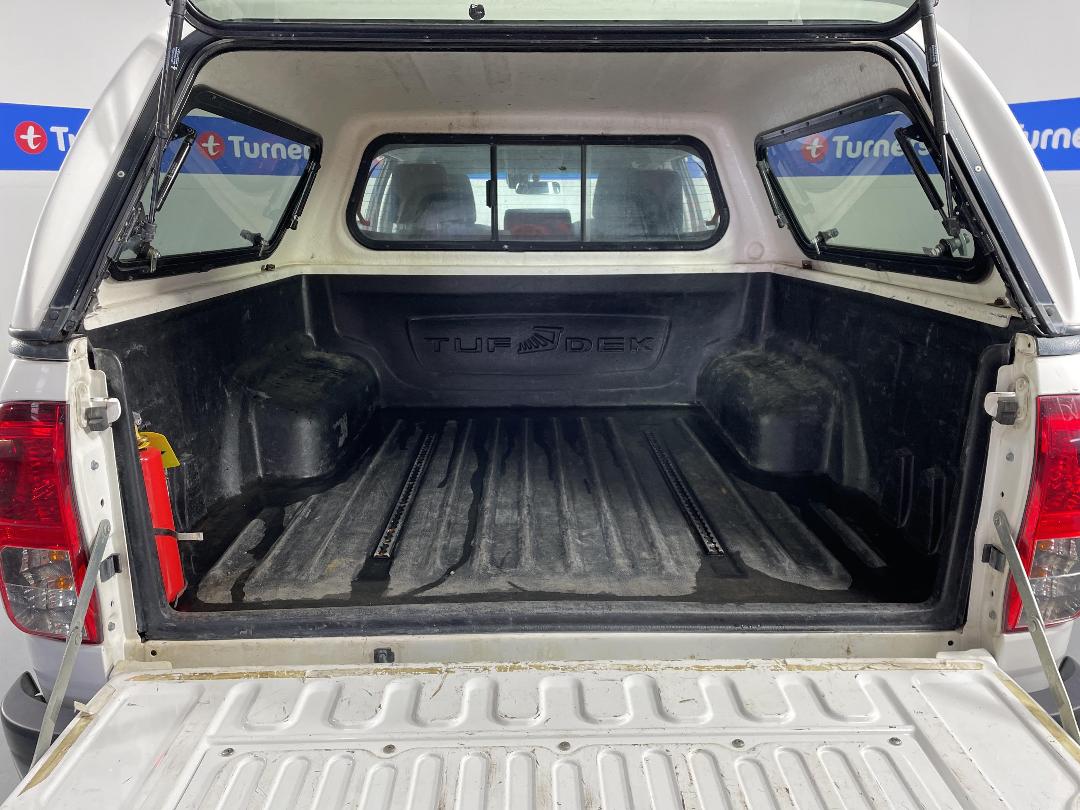 Photo '14' of Toyota Hilux Photo '14' of Toyota Hilux