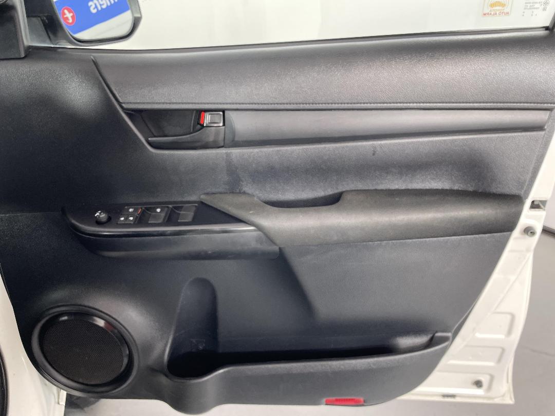 Photo '15' of Toyota Hilux Photo '15' of Toyota Hilux