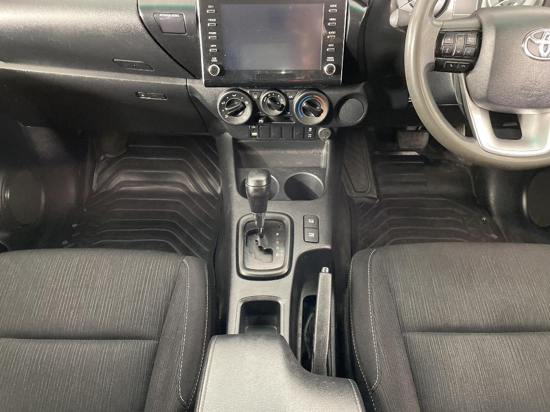 Photo '18' of Toyota Hilux Photo '18' of Toyota Hilux