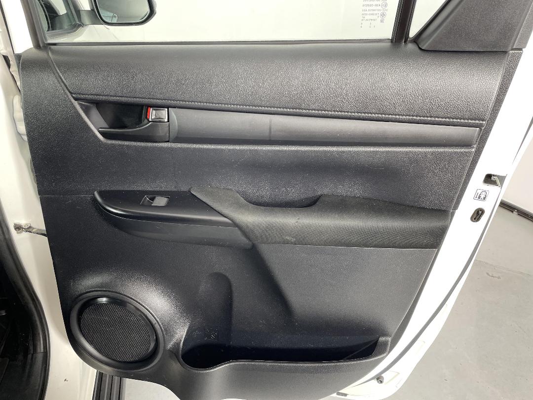 Photo '19' of Toyota Hilux Photo '19' of Toyota Hilux