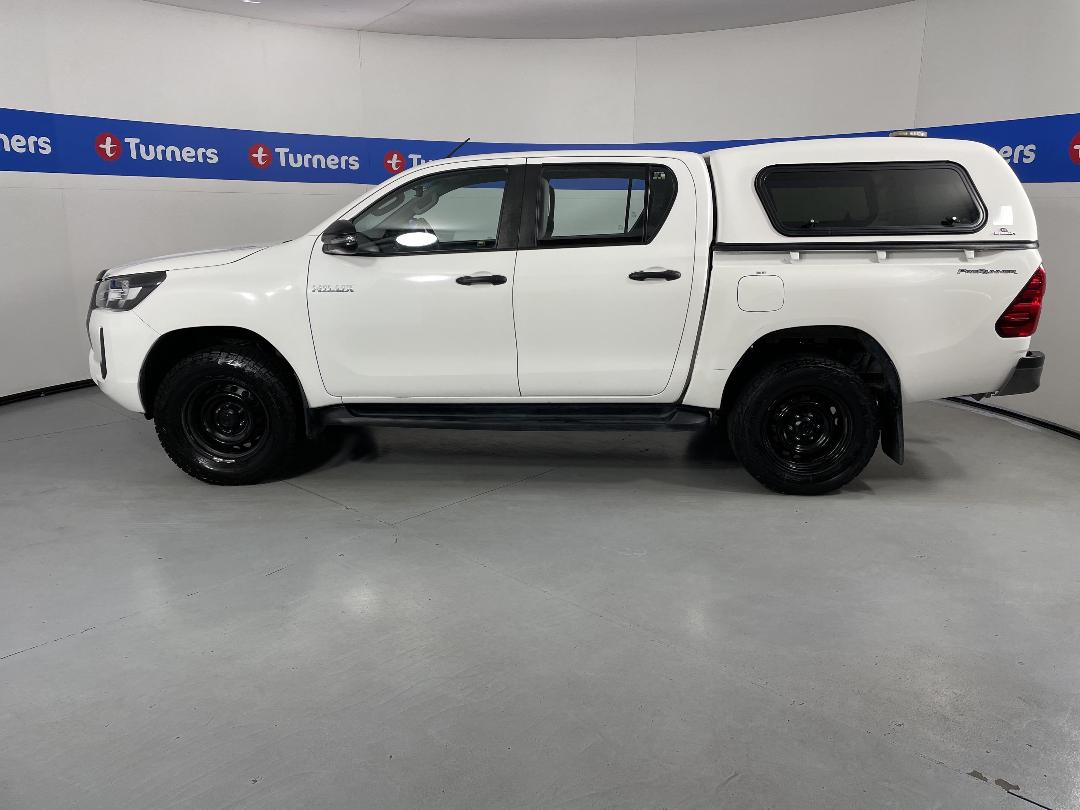 Photo '24' of Toyota Hilux Photo '24' of Toyota Hilux