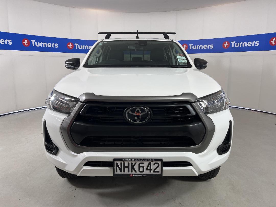 Photo '2' of Toyota Hilux Photo '2' of Toyota Hilux