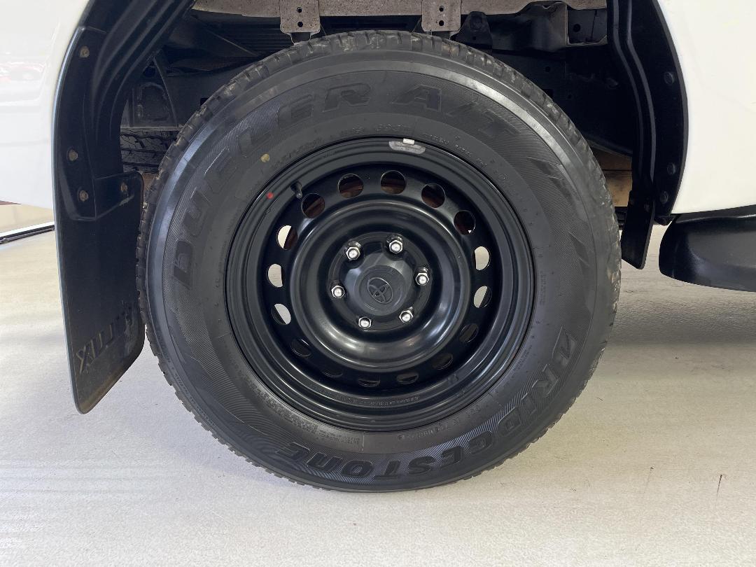 Photo '12' of Toyota Hilux Photo '12' of Toyota Hilux