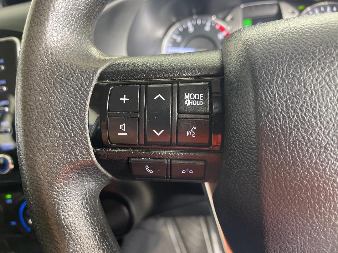 Photo '24' of Toyota Hilux Photo '24' of Toyota Hilux