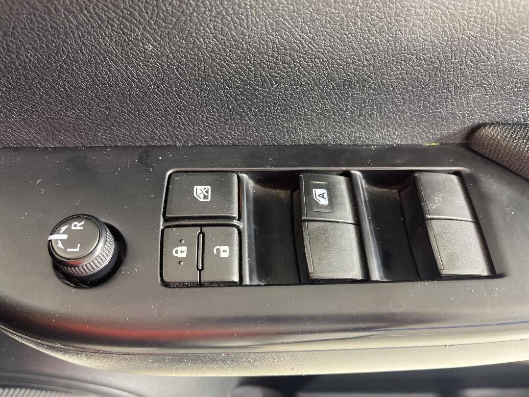 Photo '26' of Toyota Hilux Photo '26' of Toyota Hilux