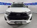 Thumbnail '2' of Toyota Hilux