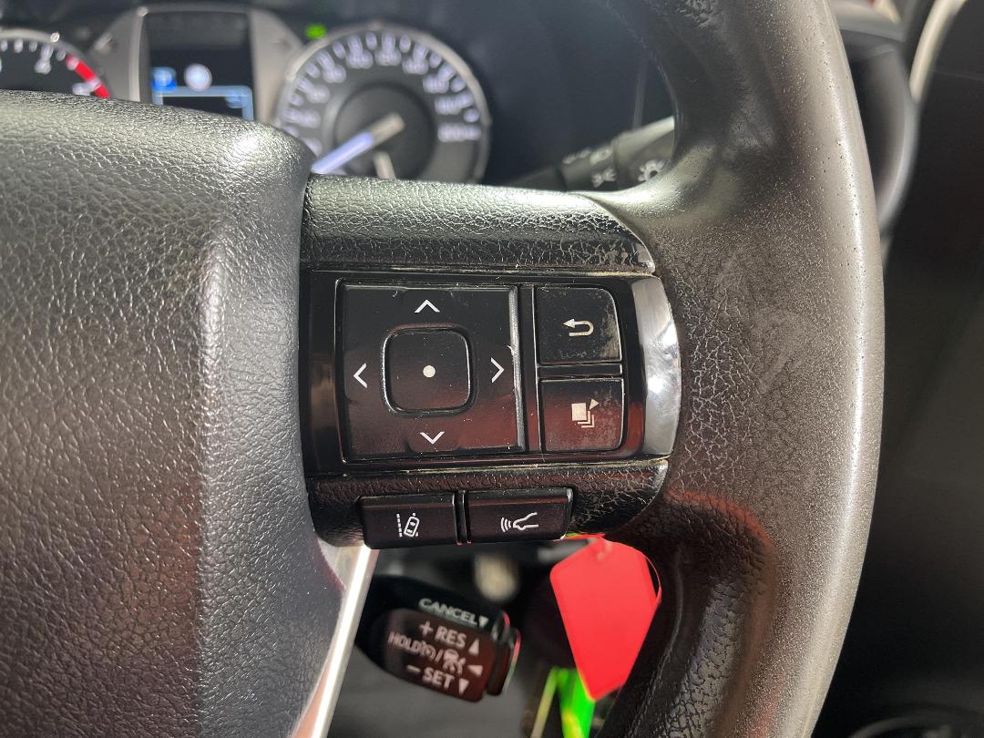 Photo '25' of Toyota Hilux