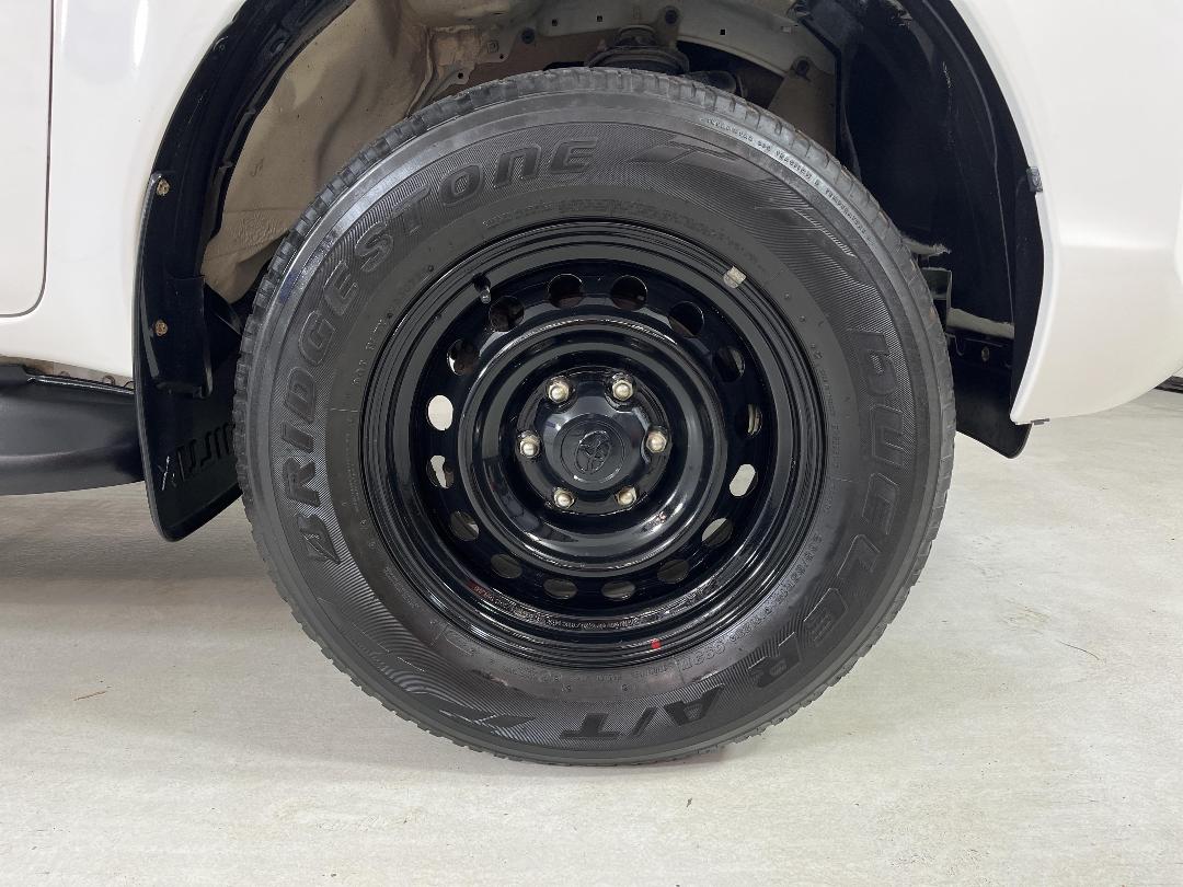 Photo '9' of Toyota Hilux