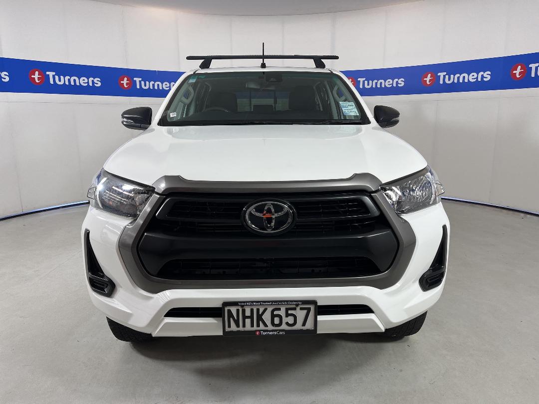 Photo '2' of Toyota Hilux