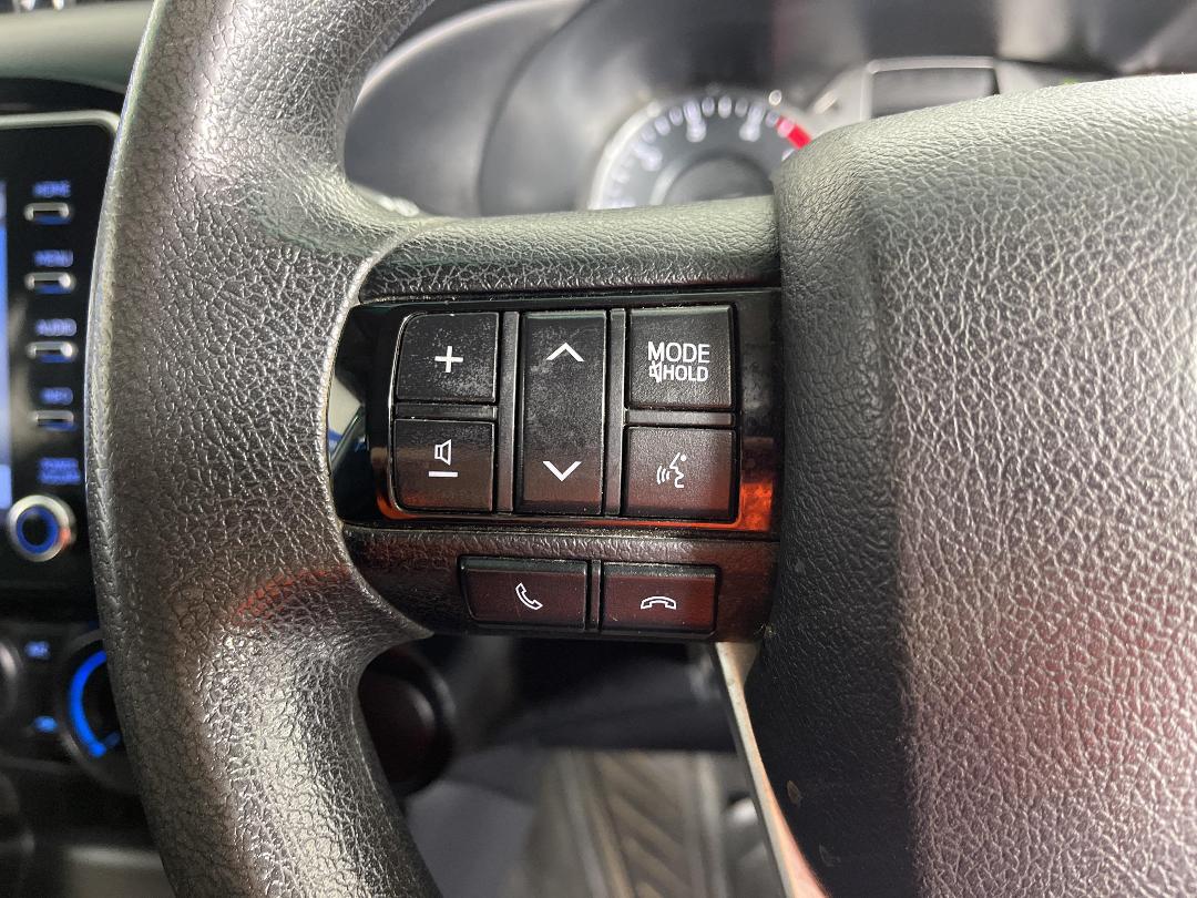 Photo '24' of Toyota Hilux