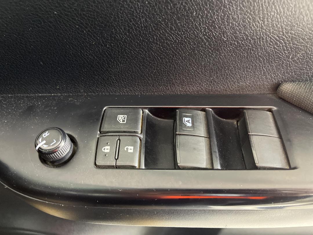 Photo '26' of Toyota Hilux