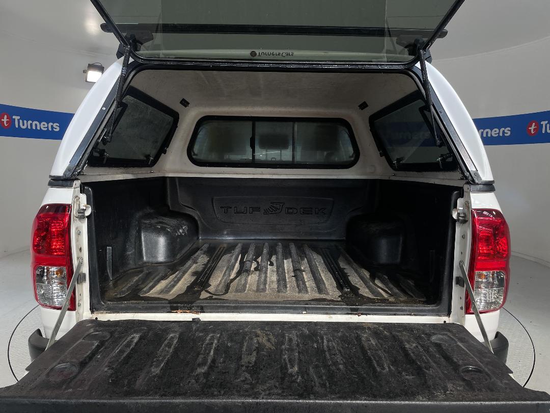 Photo '14' of Toyota Hilux