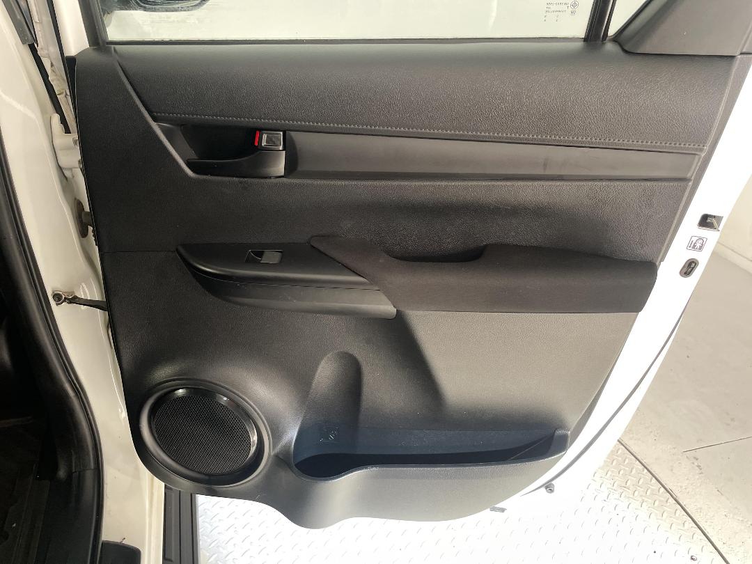 Photo '19' of Toyota Hilux