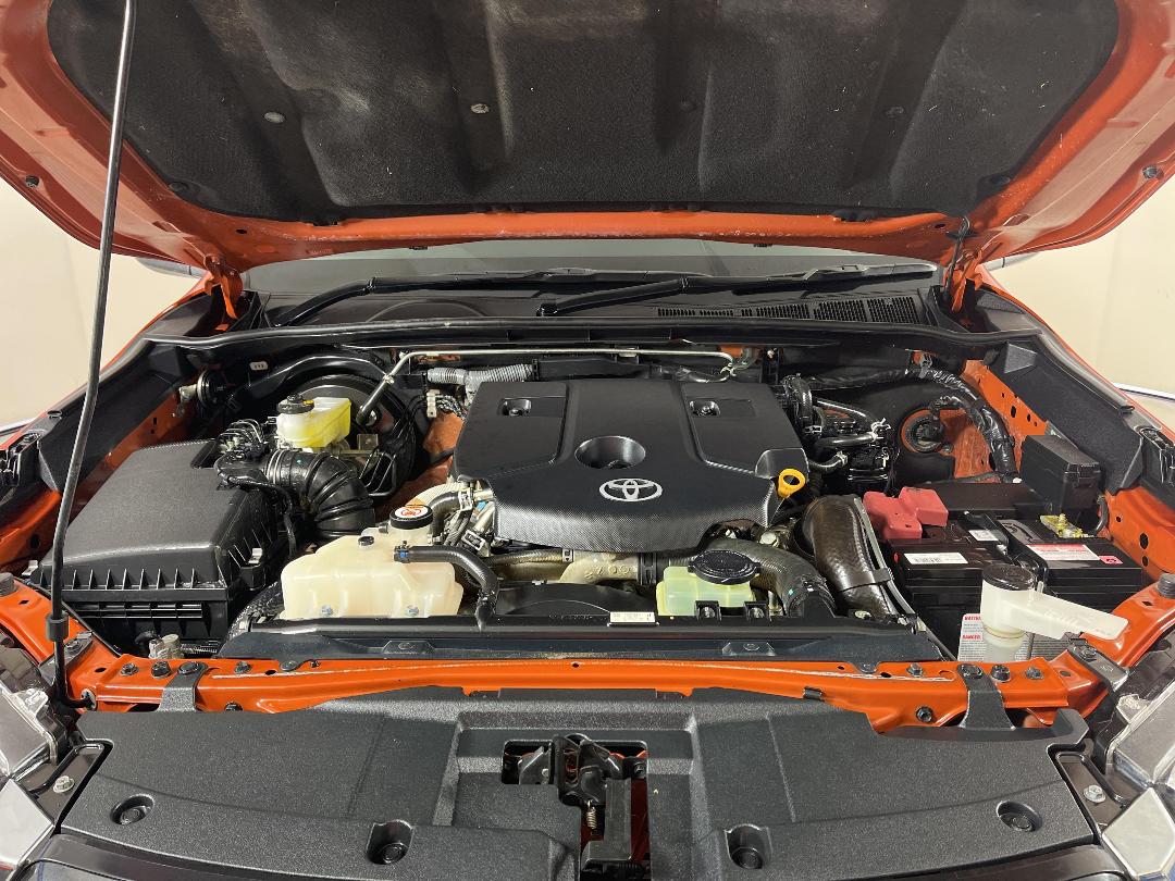 Photo '13' of Toyota Hilux