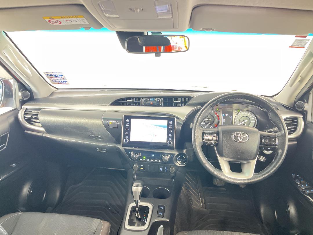 Photo '17' of Toyota Hilux