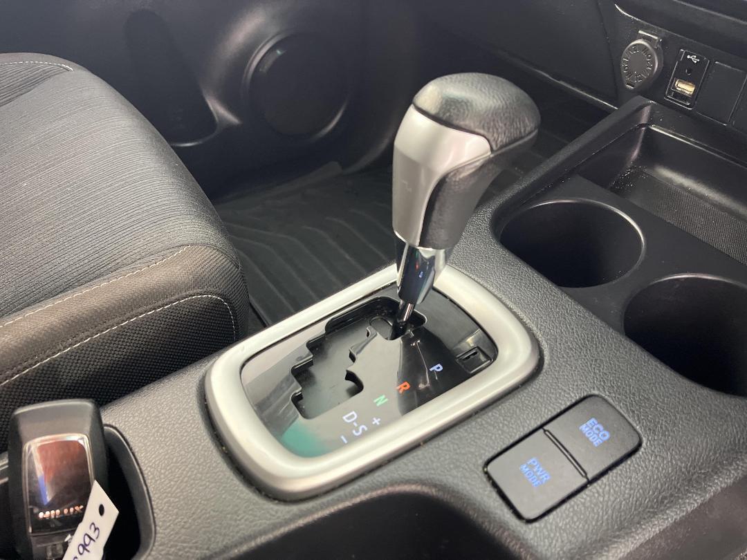 Photo '18' of Toyota Hilux