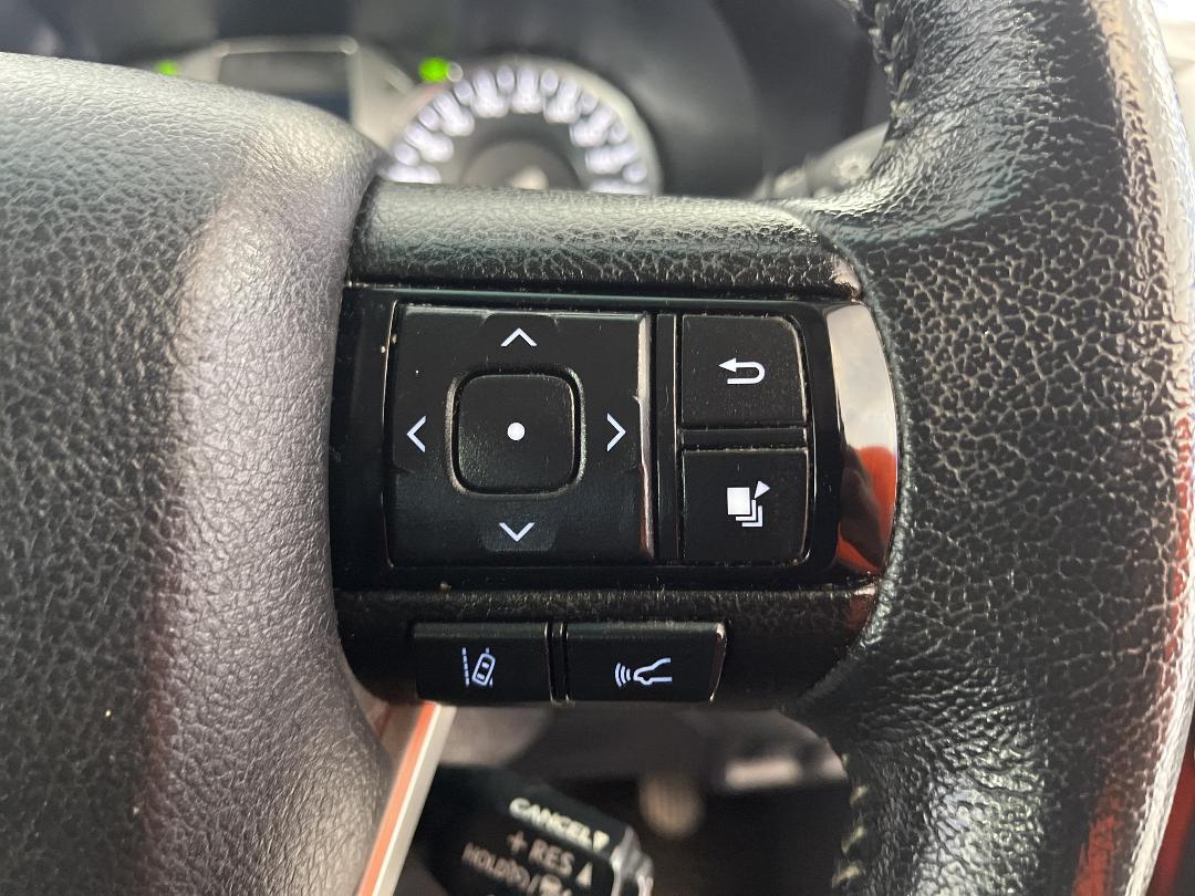 Photo '29' of Toyota Hilux