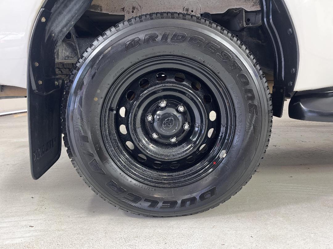 Photo '12' of Toyota Hilux Photo '12' of Toyota Hilux