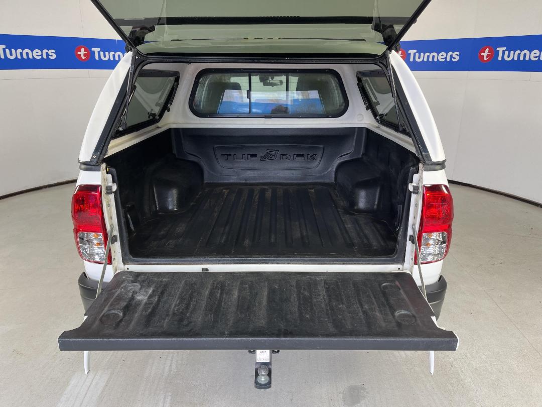 Photo '14' of Toyota Hilux Photo '14' of Toyota Hilux