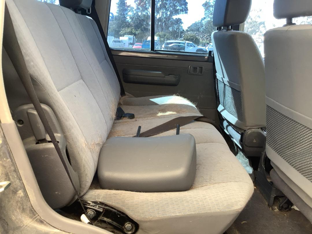 Photo '8' of Toyota Landcruiser LX